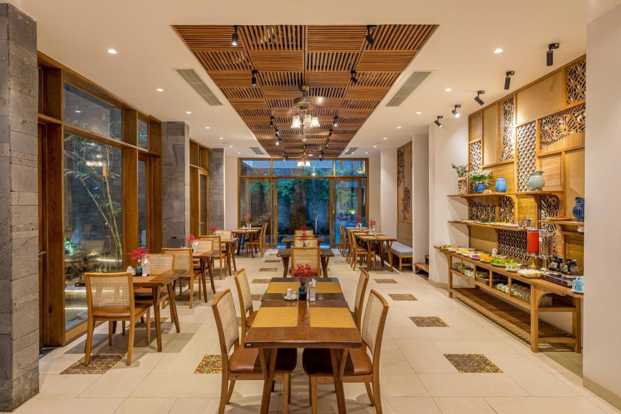 Daisy Boutique Hotel Da Nang Exterior photo