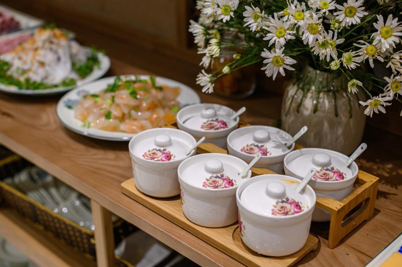 Daisy Boutique Hotel Da Nang Exterior photo